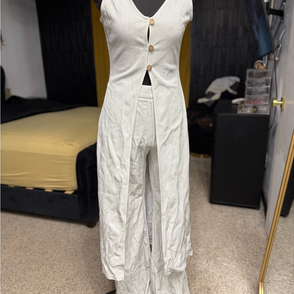 Commense Cream Two-Piece Wide-Leg Set with Sleeveless Longline Vest